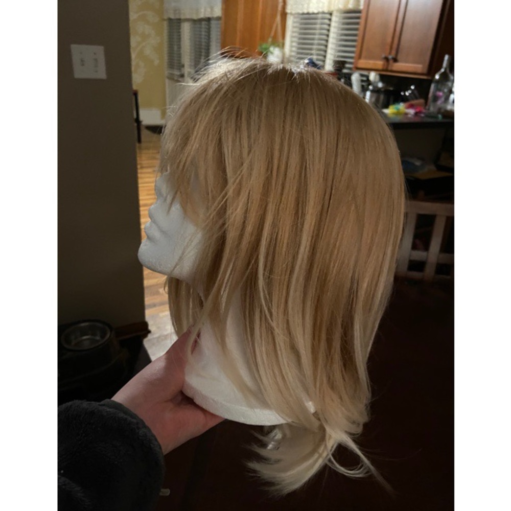 Blonde wig